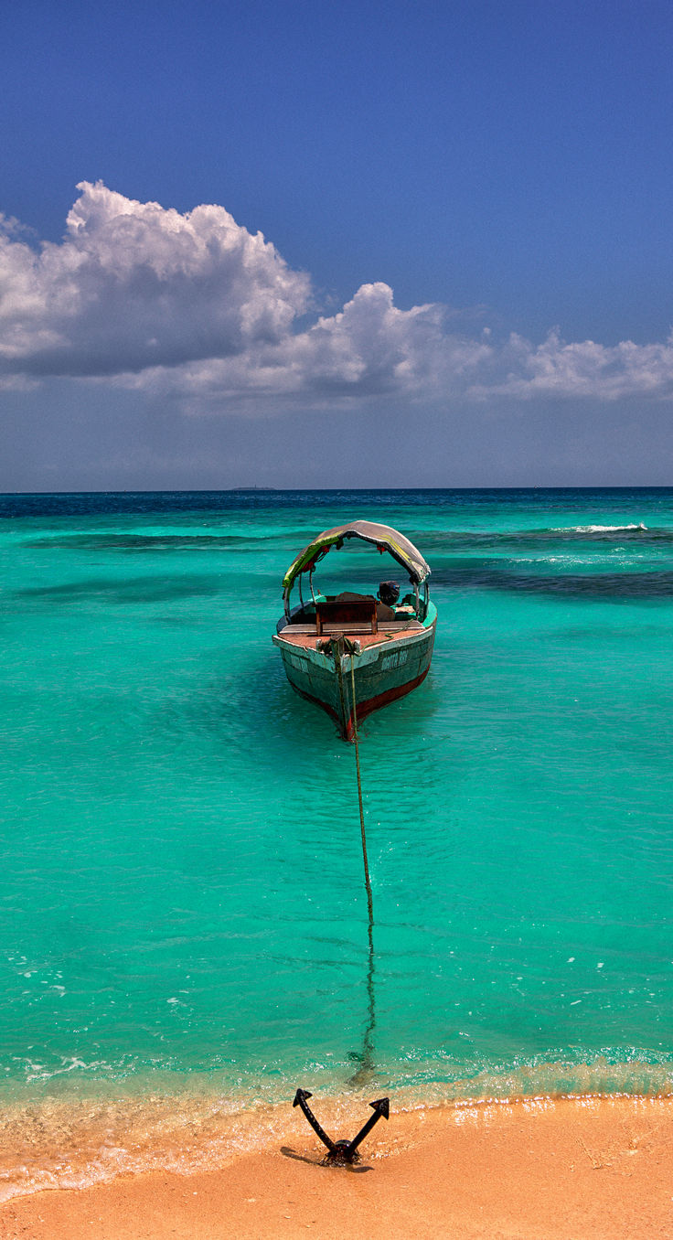 Traditional Dhow Building